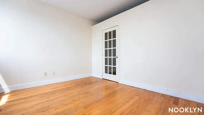 Rented by Nooklyn NYC LLC | media 8