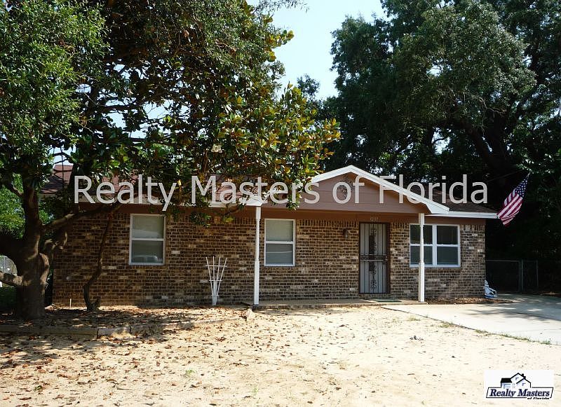 1st image of 3237 Princeton Dr