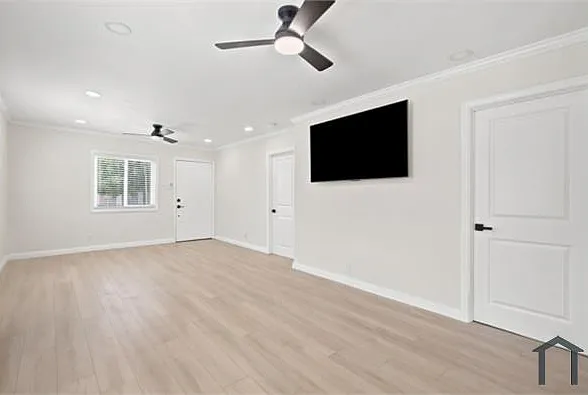 3123 W 60th St #A — Photo 11