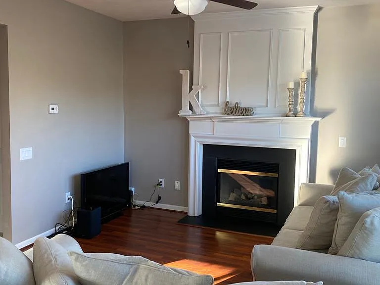 10810 Altliff Ct — Photo 5