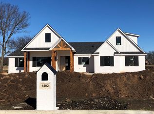 1402 St Ives Ln, Durant, OK 74701