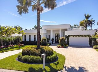 2261 Trout Ct, Naples, FL 34102