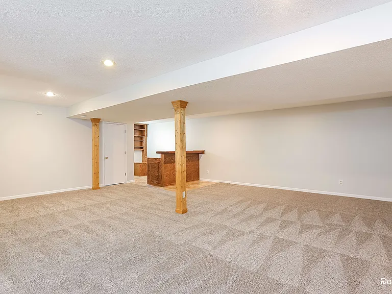 11224 N Marsh Ave — Photo 14