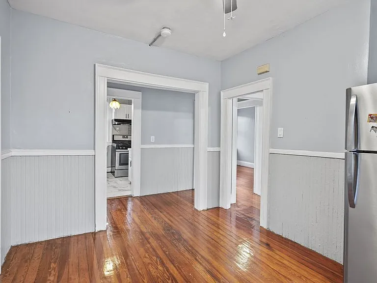 30 Clematis St — Photo 5