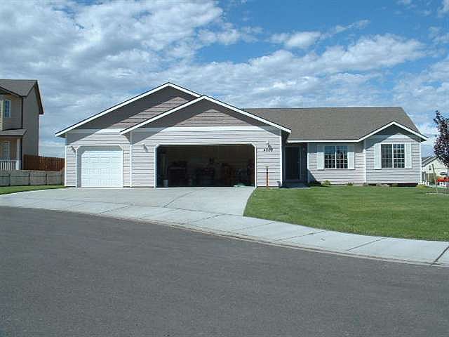 1st image of 4003 W Gobi Ct