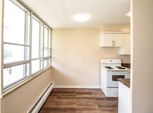 90 King St E #1-BEDROOM, Hamilton, ON L8G1K7