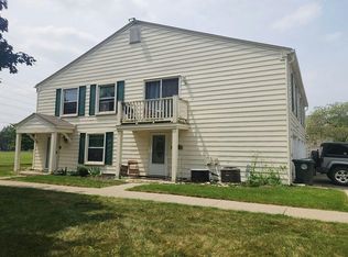 2757 Fox Hollow Ct, Lake Orion, MI 48360