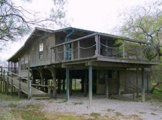 168 Luke Rd, Woodsboro, TX 78393