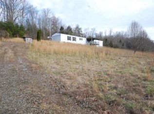 382 N Fork Knobs Rd, Duffield, VA 24244