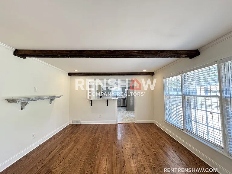 214 Betty Jo Ln — Photo 8