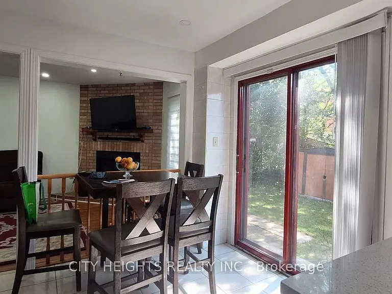 120 Littles Rd — Photo 11