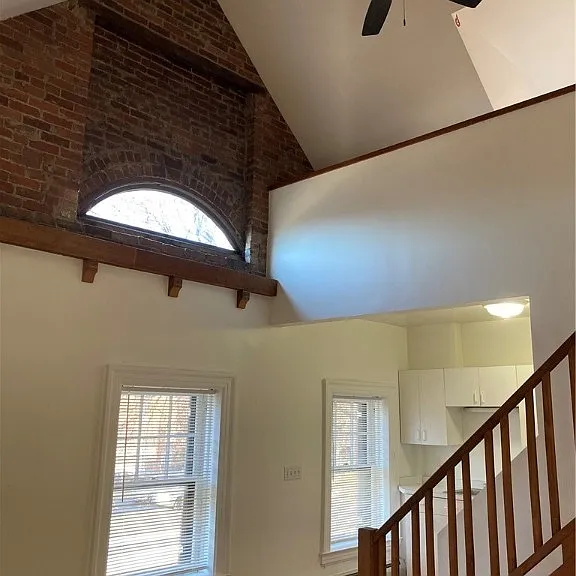 451 Franklin St #2 — Photo 3