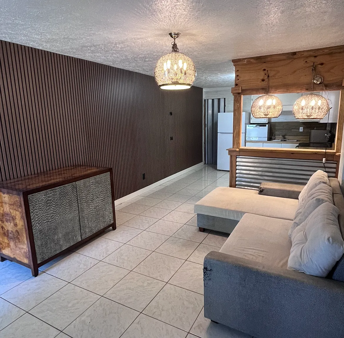 1 bed, 640 sqft, $1,700 — Photo 1