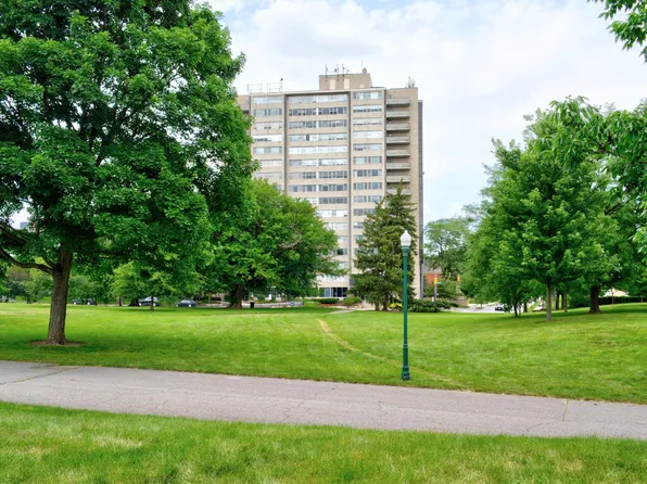 1620 E Broad St #705, Columbus, OH 43203