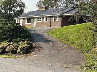 165 Spring Valley Rd, Marion, VA 24354