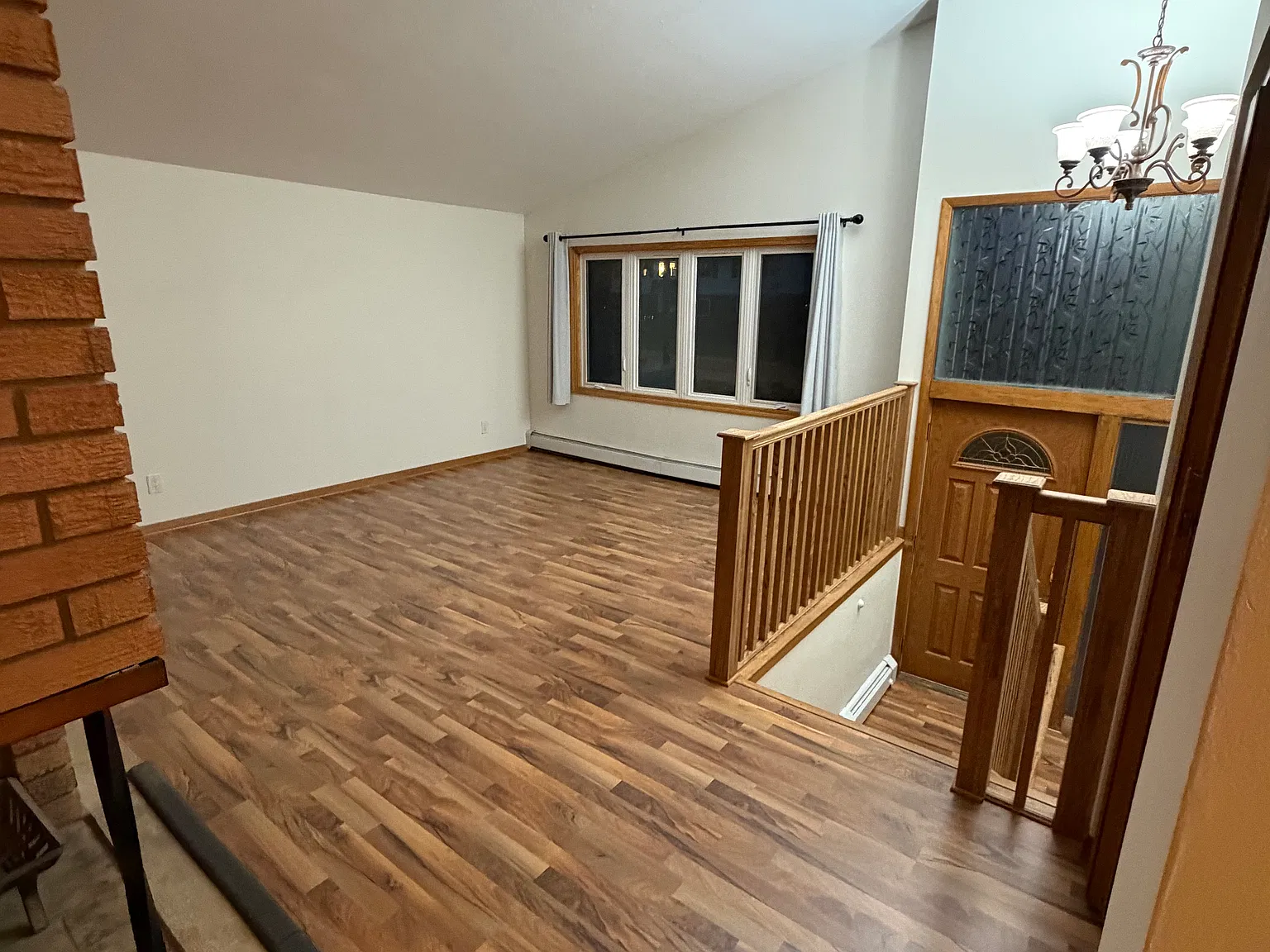 4 bed, 1600 sqft, $2,500 — Photo 2