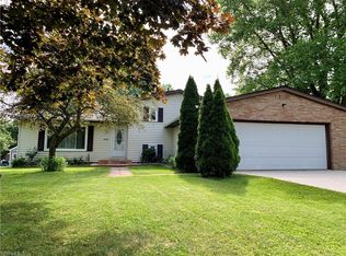 8618 Lansdale Ave NW, North Canton, OH 44720