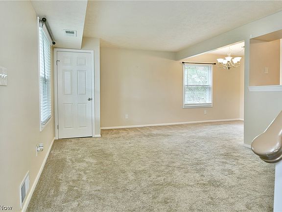 5th image of 3112 Ivy Hill Cir Unit C