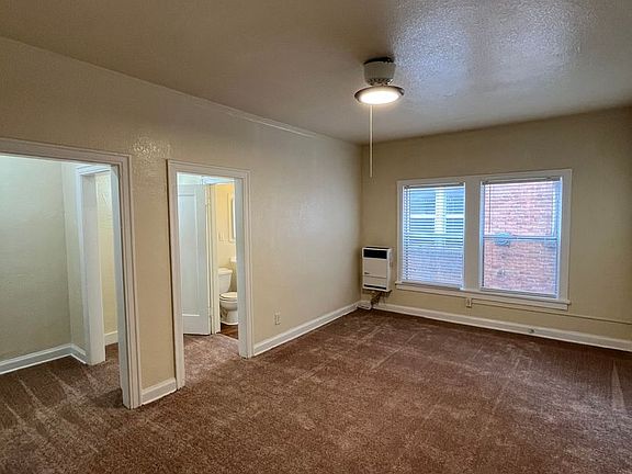 4th image of 307 Witmer St APT 204