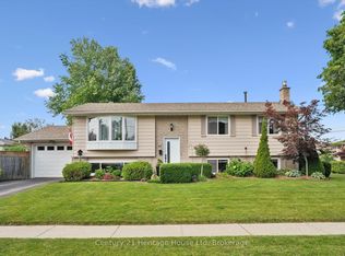 44 Inverness Dr, Guelph, ON N1E 6K3
