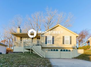 1630 S Whitney Dr, Independence, MO 64057