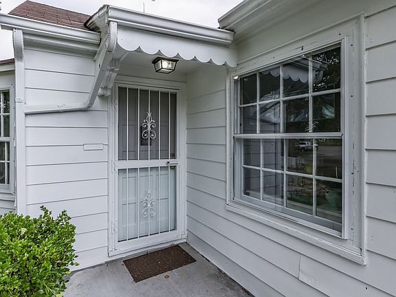 2nd image of 4658 Wentworth Blvd