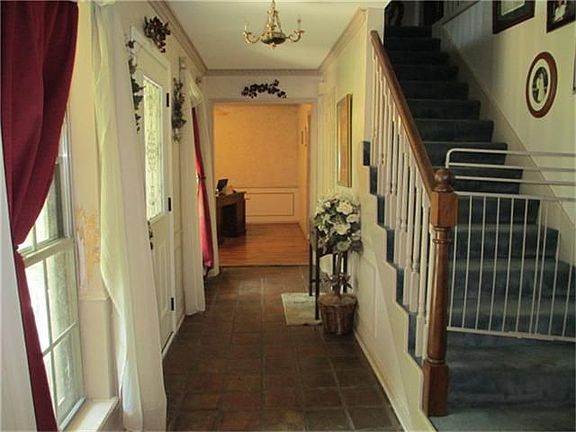 Inviting entry.