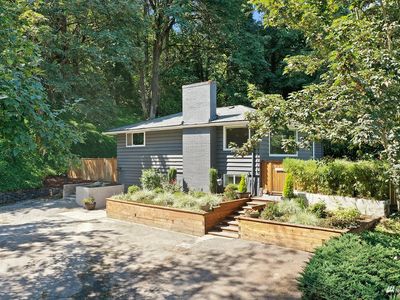 6022 Pioneer Way E, Puyallup, WA, 98371