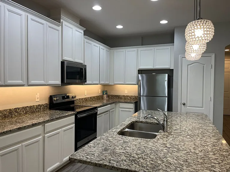11950 Sands Cv — Photo 4