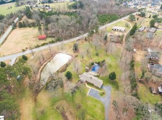 103 Pineview Dr, Easley, SC 29642