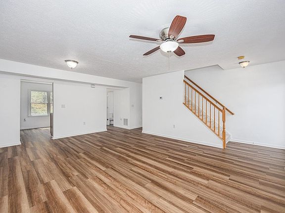 5th image of 3699 Killy Ct