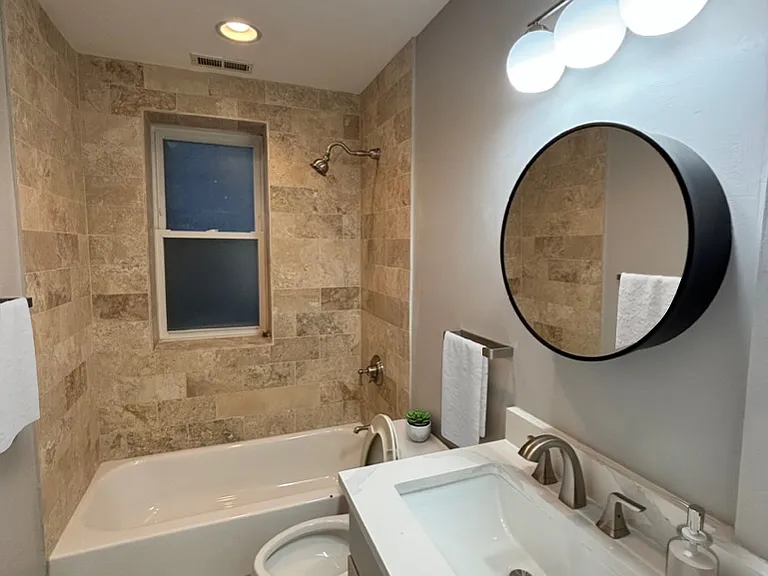 1520 W Birchwood Ave #NDG — Photo 13