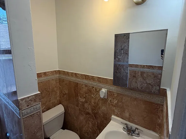 66 N Grove St #2-6 — Photo 6