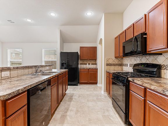 5th image of 2926 Country Clearing Ln