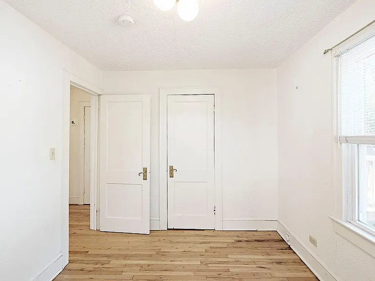 1306 Chesapeake St — Photo 7