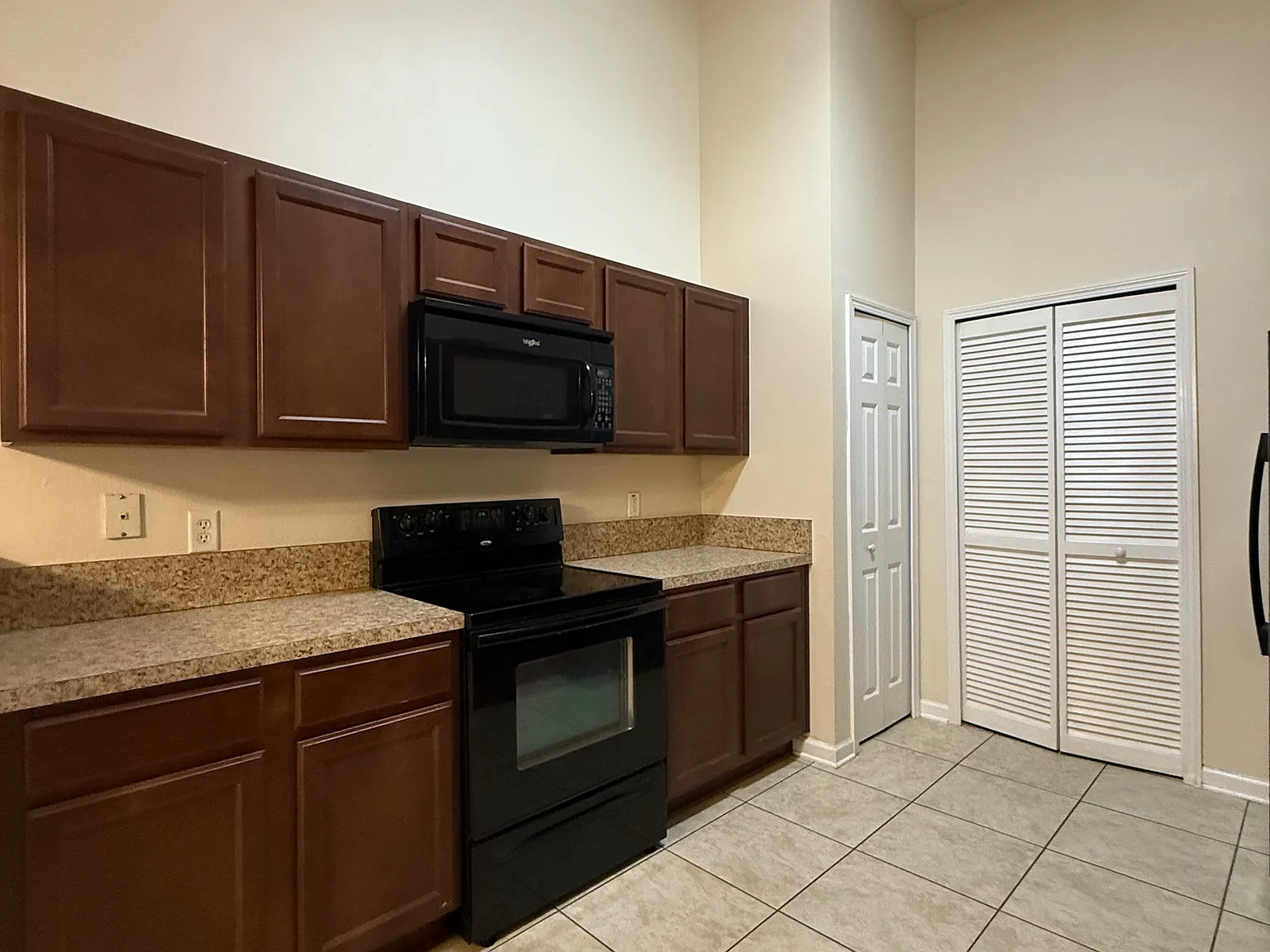 2564 Golden Lake Loop - 1 — Photo 3