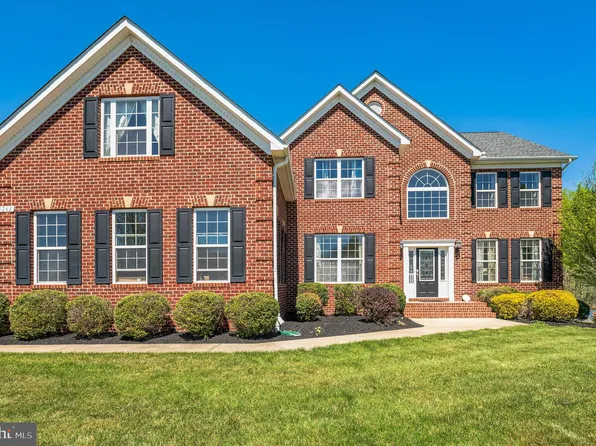 3263 Huntsman Dr, Huntingtown, MD 20639