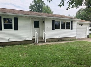 1619 N Russell St, Marion, IL 62959