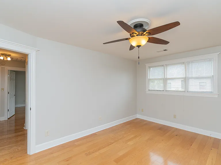 1511 Jefferson St #B — Photo 25