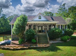 1469 Welcome Rd, Roopville, GA 30170