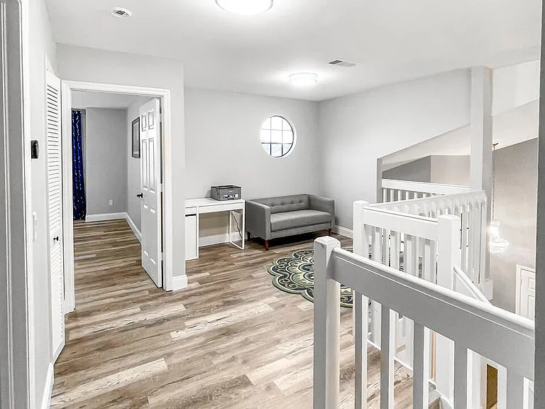 12989 Meadowbreeze Dr — Photo 22