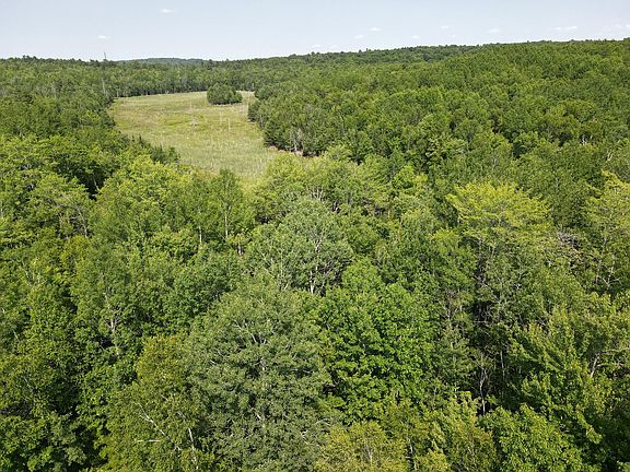 5th image of 566 Westwood Drive