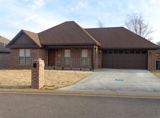 1615 W Vine Ave, Searcy, AR 72143