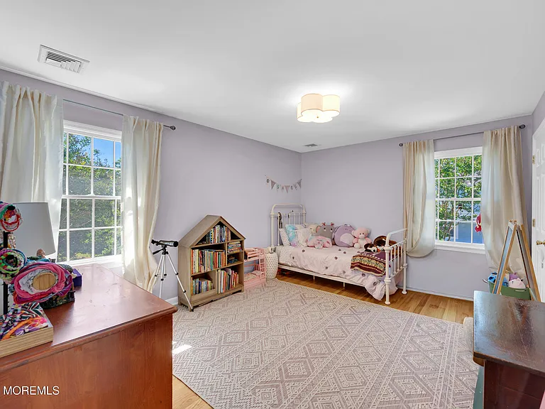402 Morgan Pkwy — Photo 26