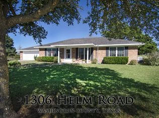 1306 Helm Rd, Burton, TX 77835