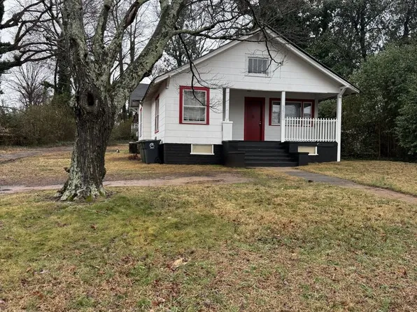 3611 Brevard St, Greensboro, NC 27407