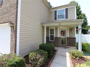 2321 Sweet Flag Ct, Charlotte, NC 28262