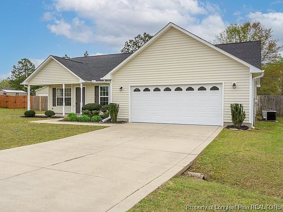 3rd image of 307 Driftwood Ln