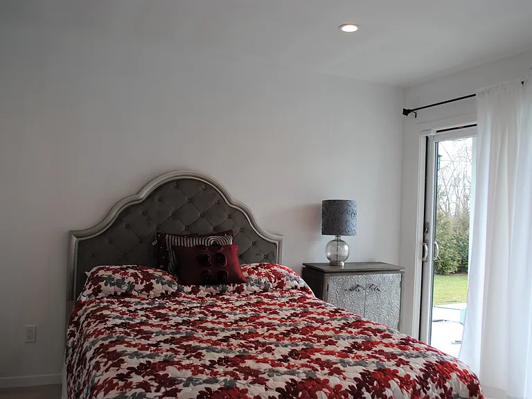 40 Bluff Rd — Photo 25