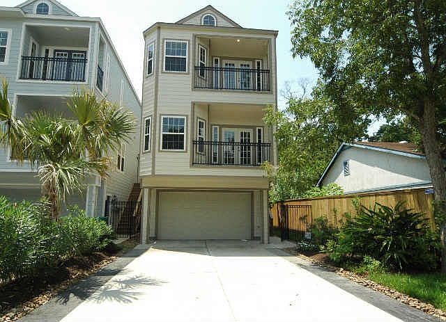 1st image of 612 8th St